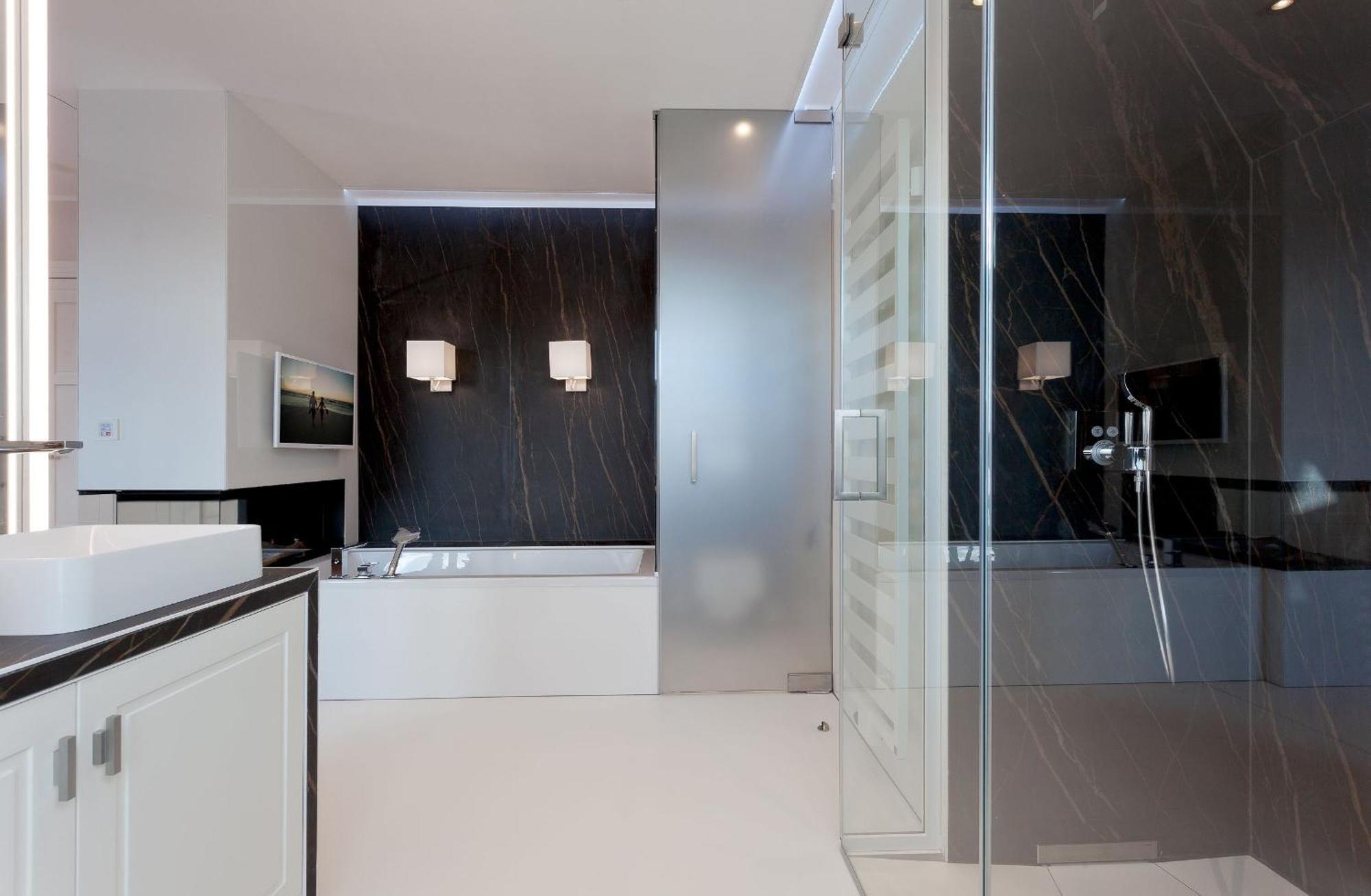 Villa Gruner - Praesidentensuite ツィノヴィッツ エクステリア 写真