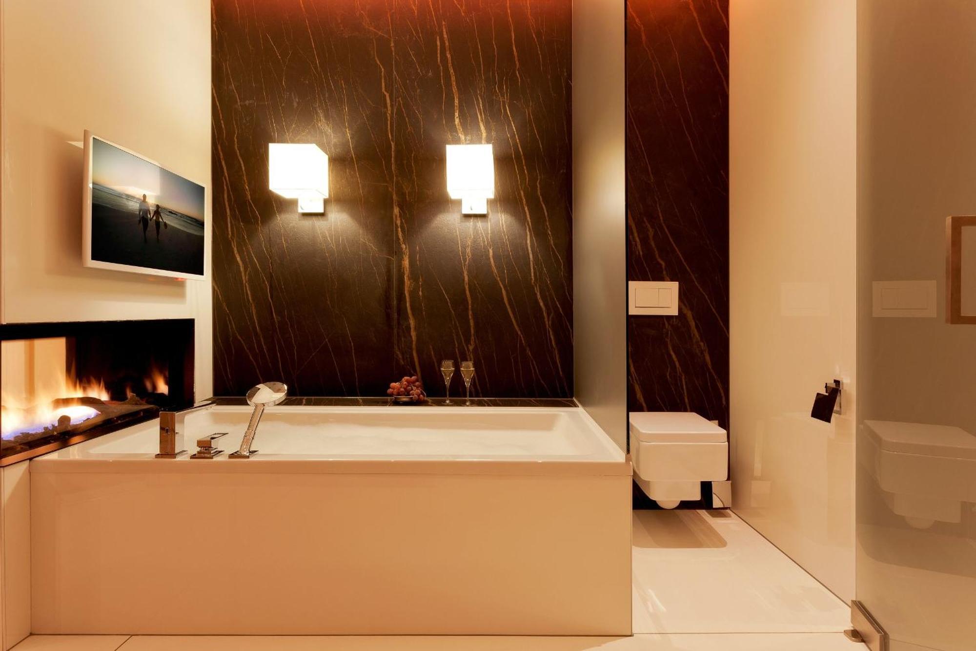 Villa Gruner - Praesidentensuite ツィノヴィッツ エクステリア 写真
